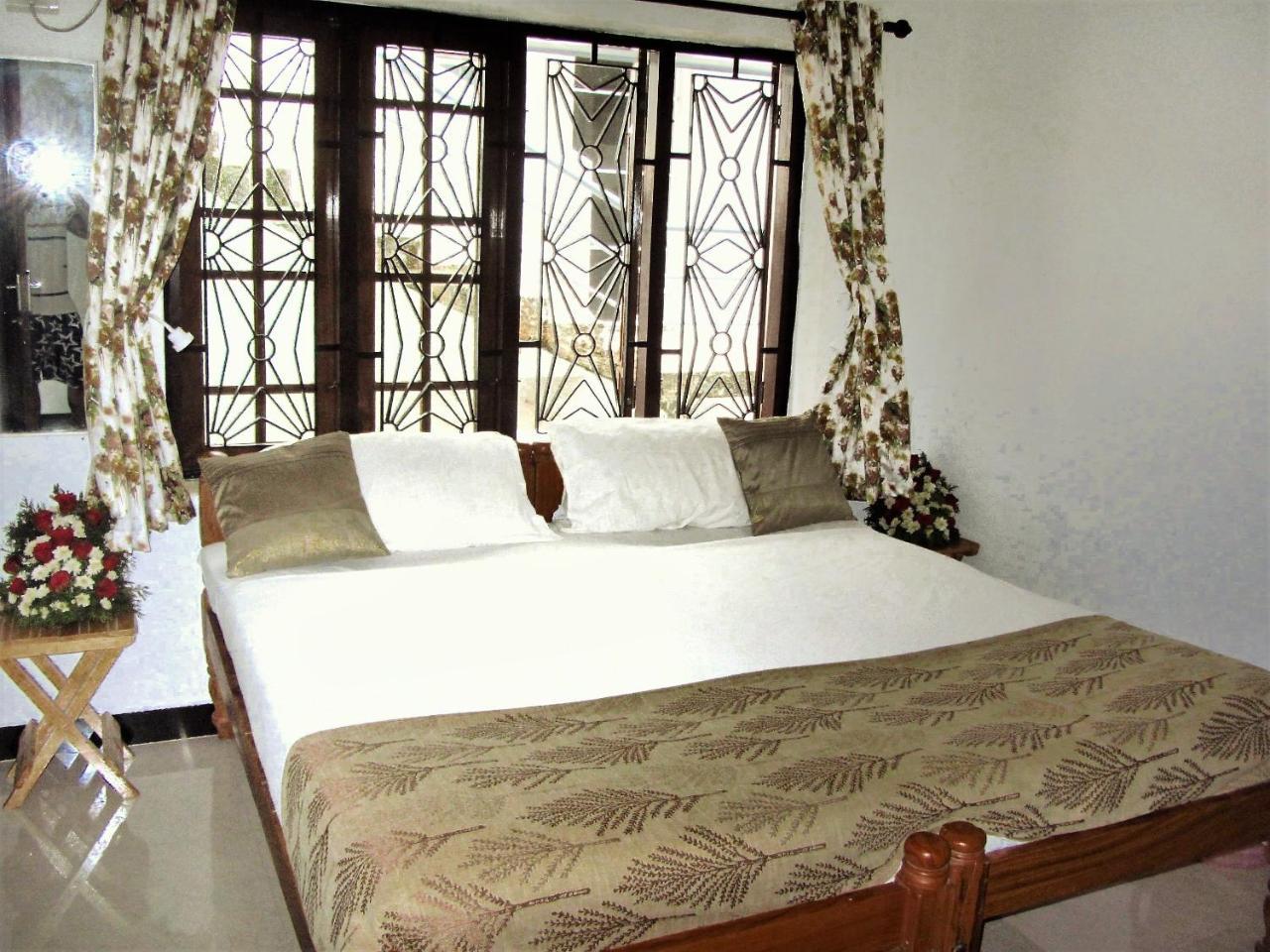 Sea View Apartment *