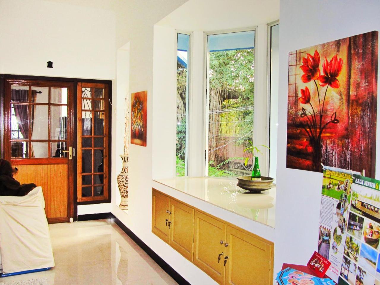 Sea View Apartment Kochi
